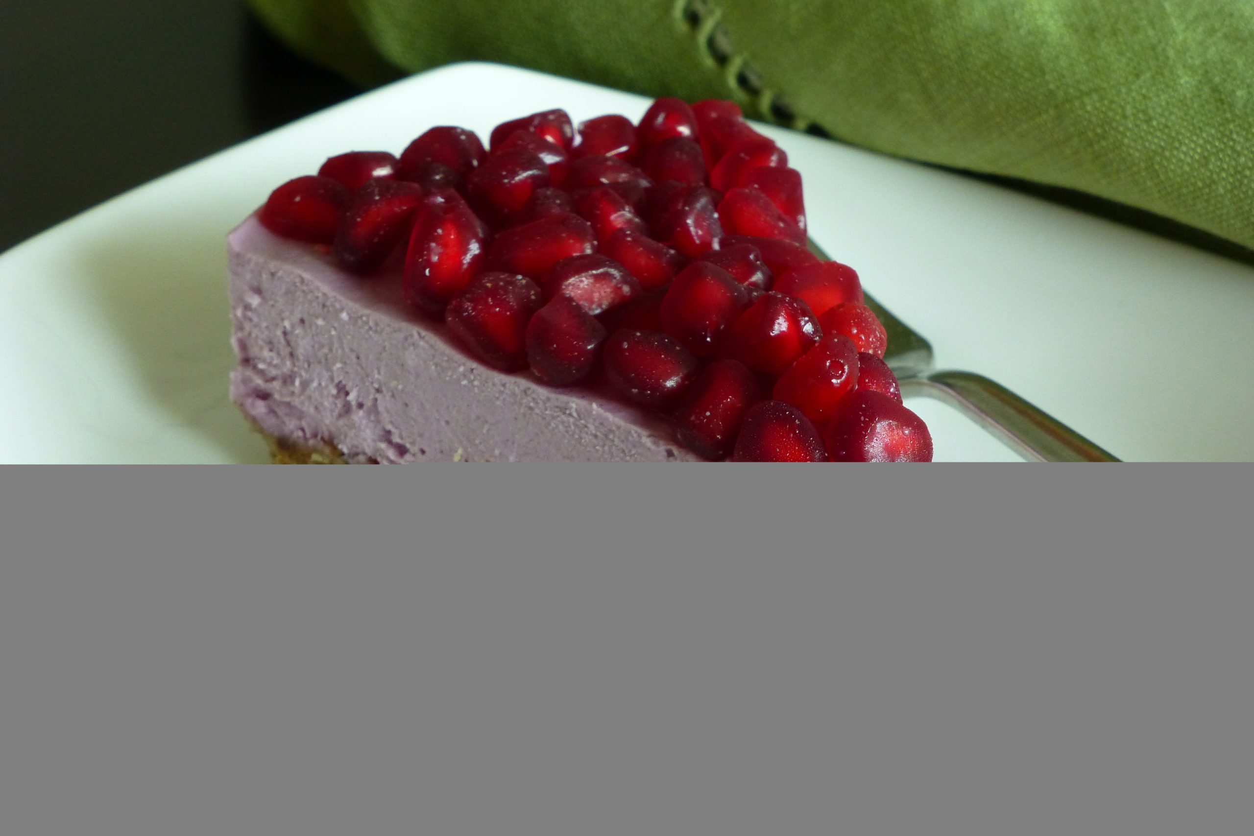 Pomegranate “Cheese”cake